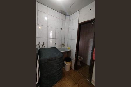 Casa à venda com 108m², 3 quartos e 2 vagas