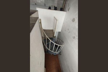 Casa à venda com 108m², 3 quartos e 2 vagas