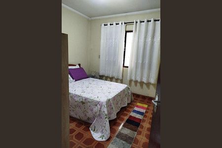 Casa à venda com 108m², 3 quartos e 2 vagas