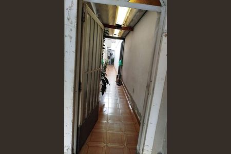 Casa à venda com 108m², 3 quartos e 2 vagas