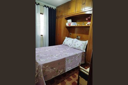 Casa à venda com 108m², 3 quartos e 2 vagas