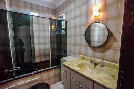 Casa à venda com 135m², 3 quartos e 2 vagas Casa à venda com 135m², 3 quartos e 2 vagasBanheiro da Suíte