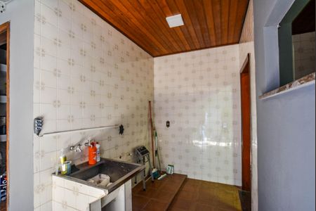 Casa à venda com 135m², 3 quartos e 2 vagas Casa à venda com 135m², 3 quartos e 2 vagasÁrea de Serviço