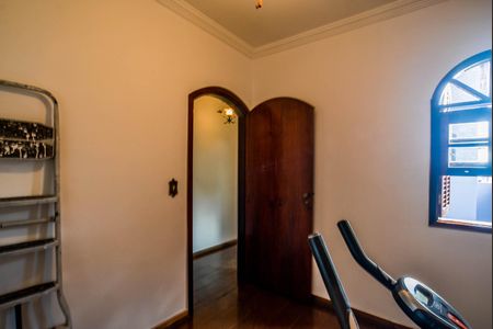 Casa à venda com 135m², 3 quartos e 2 vagas Casa à venda com 135m², 3 quartos e 2 vagasQuarto 2
