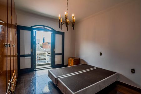 Casa à venda com 135m², 3 quartos e 2 vagas Casa à venda com 135m², 3 quartos e 2 vagasSuíte