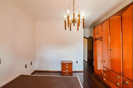 Casa à venda com 135m², 3 quartos e 2 vagas Casa à venda com 135m², 3 quartos e 2 vagasSuíte