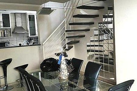 Apartamento à venda com 3 quartos, 34m² em Santa Efigênia, Belo Horizonte