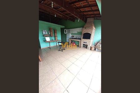 Casa à venda com 3 quartos, 240m² em Padroeira, Osasco