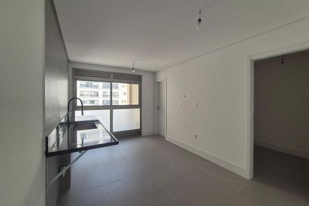 Apartamento à venda com 3 quartos, 195m² em Vila Nova Conceição, São Paulo