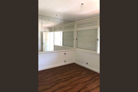 Casa à venda com 5 quartos, 333m² em São Francisco, Niterói