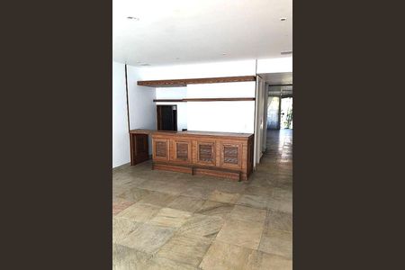 Casa à venda com 5 quartos, 333m² em São Francisco, Niterói