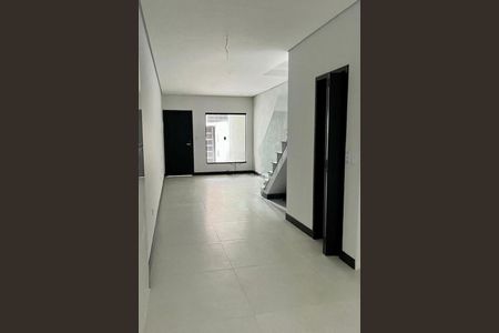 Casa à venda com 3 quartos, 100m² em Vila Ré, São Paulo