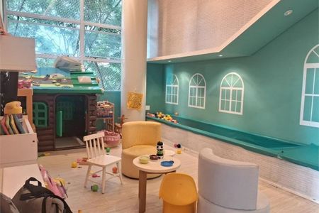 Apartamento à venda com 3 quartos, 122m² em Lapa, São Paulo