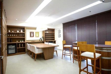 Apartamento à venda com 80m², 2 quartos e 1 vaga