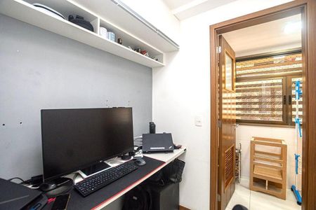 Apartamento à venda com 80m², 2 quartos e 1 vaga