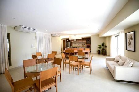 Apartamento à venda com 80m², 2 quartos e 1 vaga