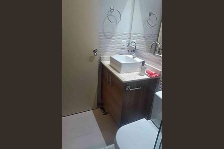 Apartamento à venda com 2 quartos, 57m² em Umuarama, Osasco
