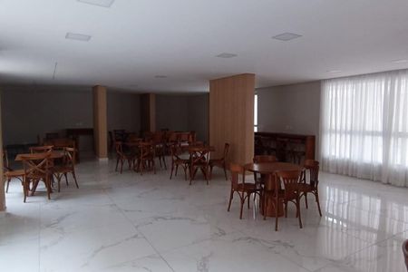Apartamento à venda com 2 quartos, 54m² em Vila Mazzei, São Paulo