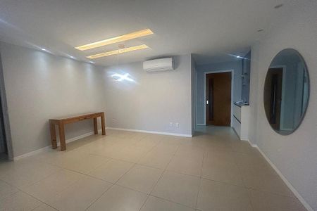 Apartamento à venda com 4 quartos, 128m² em Camboinhas, Niterói