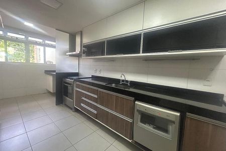 Apartamento à venda com 128m², 4 quartos e 2 vagas