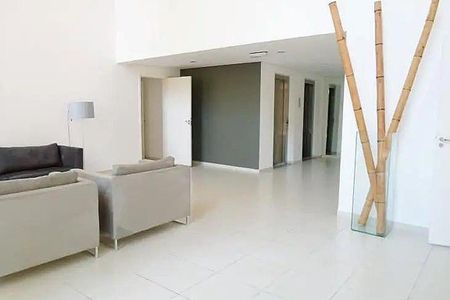 Apartamento à venda com 56m², 2 quartos e 1 vaga