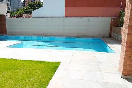 Apartamento à venda com 56m², 2 quartos e 1 vaga