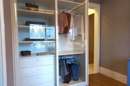 Apartamento à venda com 3 quartos, 142m² em Jardim das Acacias, São Paulo