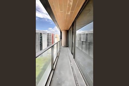 Apartamento à venda com 3 quartos, 232m² em Jardim Paulistano, São Paulo