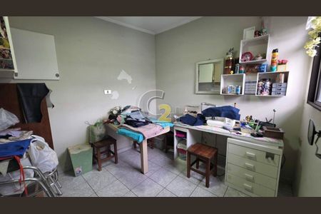 Casa à venda com 3 quartos, 100m² em Vila Carmem, São Paulo