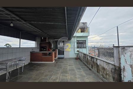 Casa à venda com 3 quartos, 100m² em Vila Carmem, São Paulo