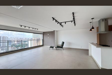 Apartamento à venda com 154m², 3 quartos e 2 vagas