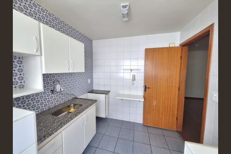 Apartamento à venda com 2 quartos, 68m² em Sagrada Família, Belo Horizonte