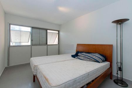 Apartamento à venda com 3 quartos, 100m² em Vila Mariana, São Paulo