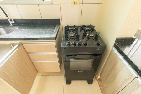 Apartamento para alugar com 45m², 2 quartos e 2 vagas Apartamento para alugar com 45m², 2 quartos e 2 vagasCozinha e Área de Serviço
