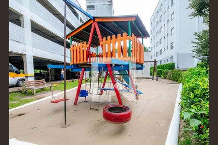 Apartamento para alugar com 45m², 2 quartos e 2 vagas Apartamento para alugar com 45m², 2 quartos e 2 vagasÁrea comum - Piscina
