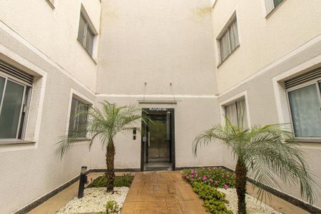 Apartamento para alugar com 45m², 2 quartos e 2 vagas Apartamento para alugar com 45m², 2 quartos e 2 vagasFachada do bloco