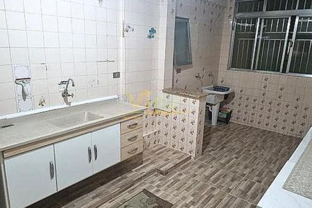 Apartamento à venda com 76m², 2 quartos e 1 vaga