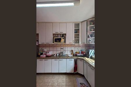 Casa à venda com 4 quartos, 239m² em Jardim das Flores, Osasco