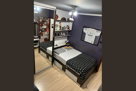 Casa à venda com 3 quartos, 250m² em Jardim das Imbuias, São Paulo