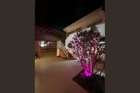 Casa à venda com 3 quartos, 250m² em Jardim das Imbuias, São Paulo