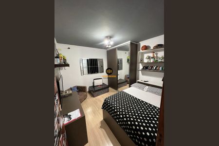 Casa à venda com 3 quartos, 250m² em Jardim das Imbuias, São Paulo