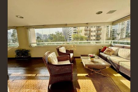 Apartamento à venda com 3 quartos, 206m² em Campo Belo, São Paulo