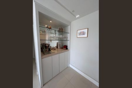 Apartamento à venda com 70m², 2 quartos e 2 vagas