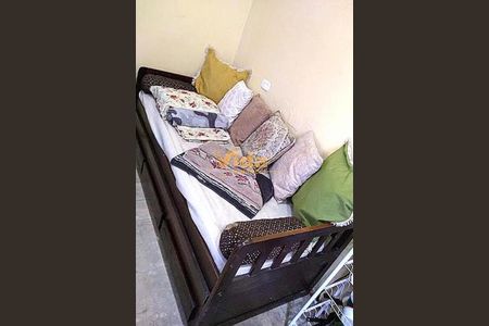 Casa à venda com 3 quartos, 200m² em Km 18, Osasco