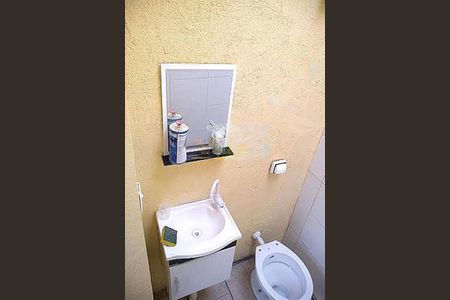 Casa à venda com 3 quartos, 200m² em Km 18, Osasco