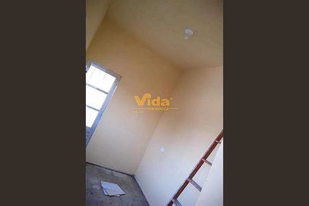 Casa à venda com 3 quartos, 200m² em Km 18, Osasco