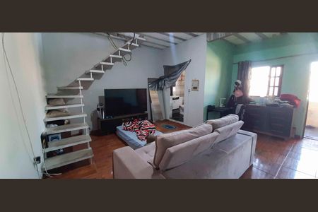 Casa 1 - Sala de casa à venda com 4 quartos, 128m² em São Pedro, Osasco