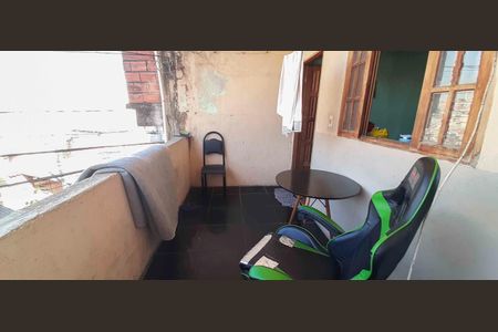 Casa à venda com 128m², 4 quartos e 2 vagas