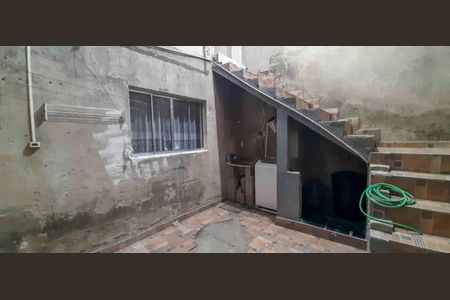 Casa à venda com 128m², 4 quartos e 2 vagas