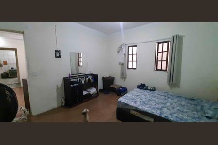 Casa à venda com 128m², 4 quartos e 2 vagas